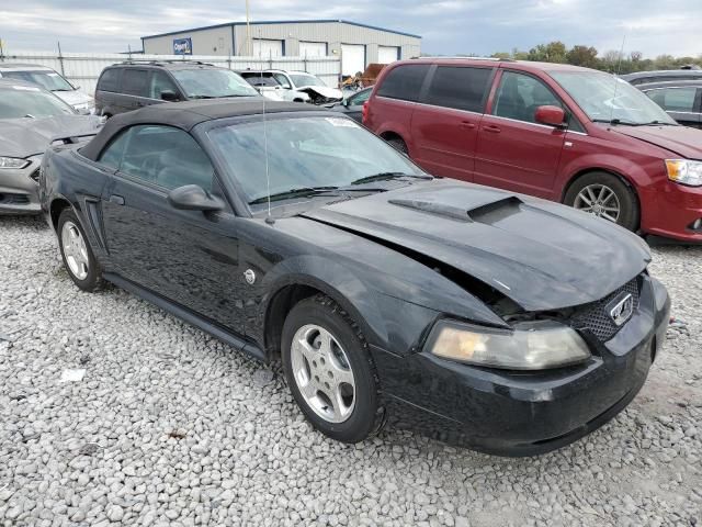 2004 Ford Mustang