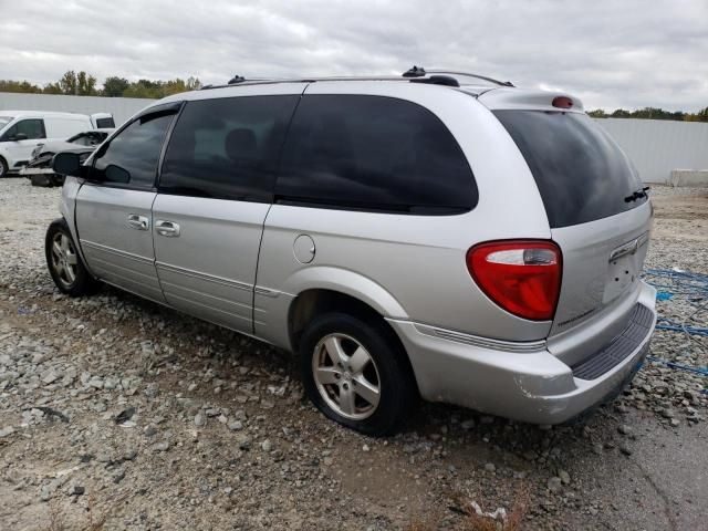 2005 Chrysler Town & Country Limited