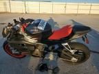 2021 Aprilia RS 660