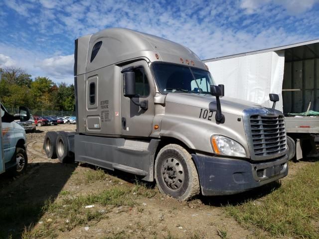 2016 Freightliner Cascadia 125