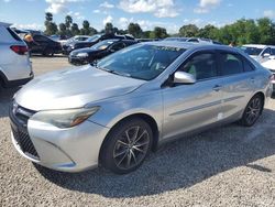 Carros dañados por inundaciones a la venta en subasta: 2015 Toyota Camry XSE