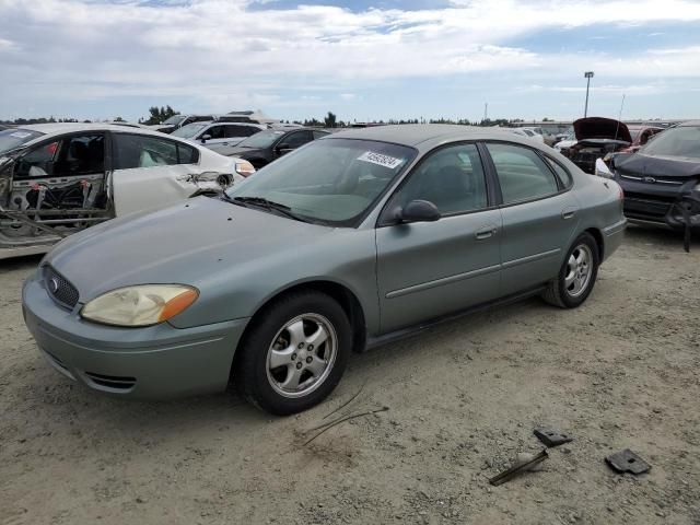 2005 Ford Taurus SE