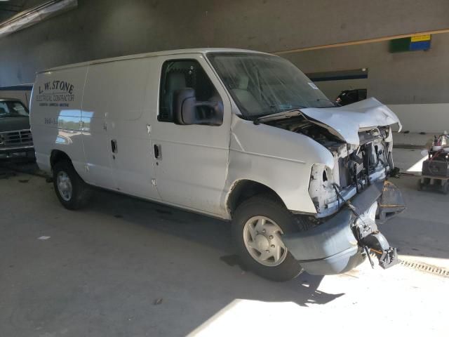 2013 Ford Econoline E350 Super Duty Van