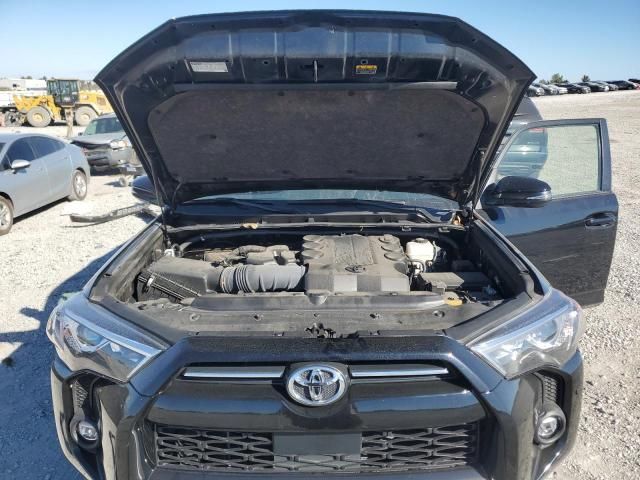 2023 Toyota 4runner SE