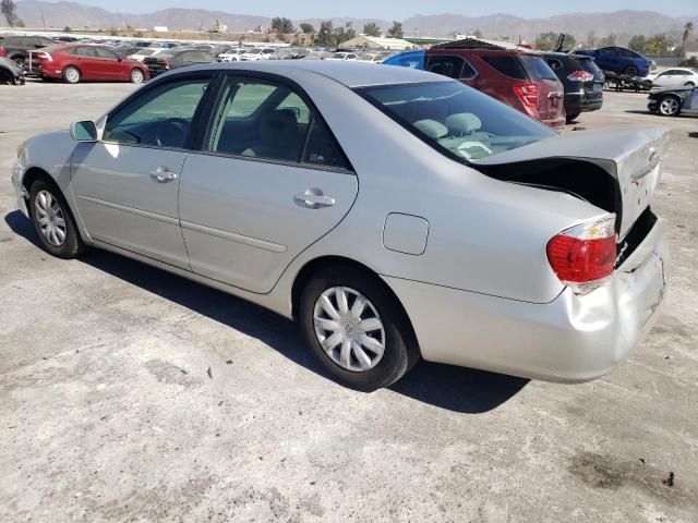 2005 Toyota Camry LE