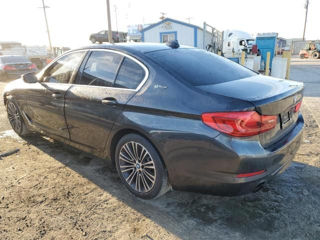 2019 BMW 530E