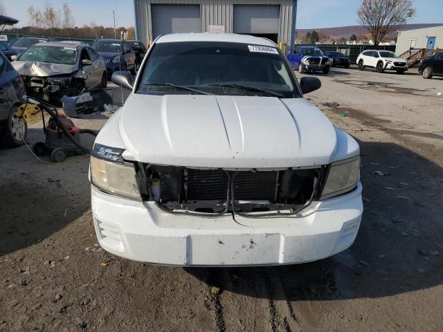 2008 Dodge Dakota Quattro