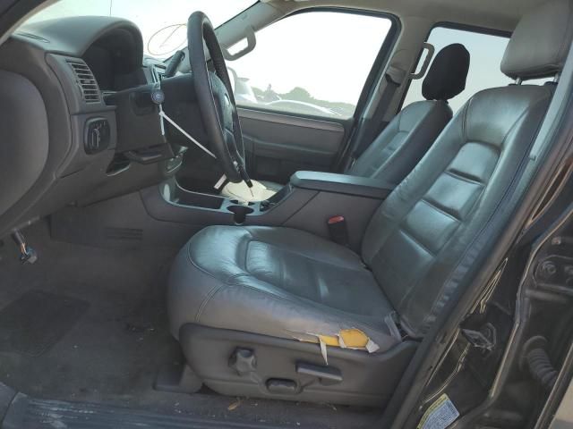 2004 Ford Explorer XLT