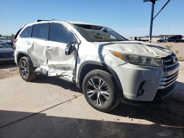 2019 Toyota Highlander LE