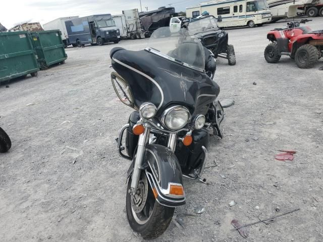 2003 Harley-Davidson Flhtcui