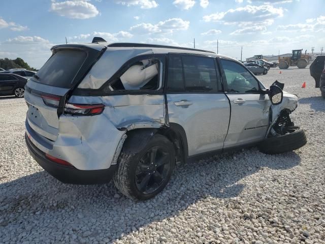 2024 Jeep Grand Cherokee Laredo