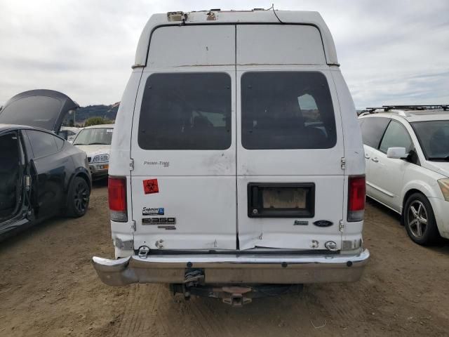 2011 Ford Econoline E350 Super Duty Wagon