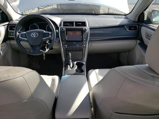 2015 Toyota Camry Hybrid