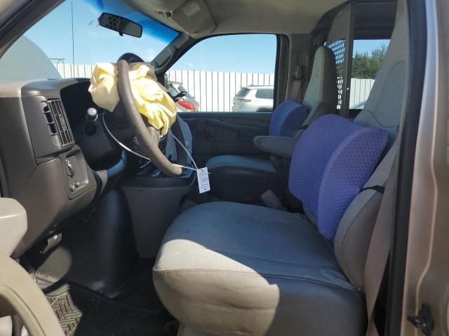 2004 Chevrolet Express G1500