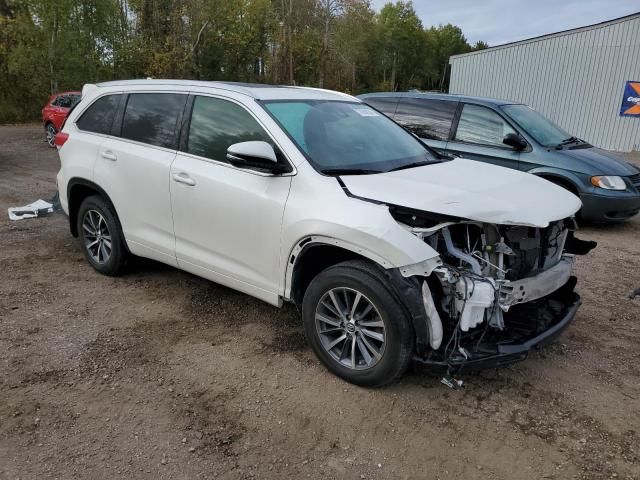 2018 Toyota Highlander SE