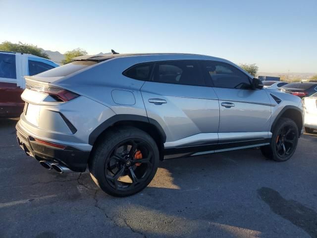 2020 Lamborghini Urus