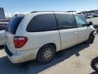 2007 Chrysler Town & Country LX