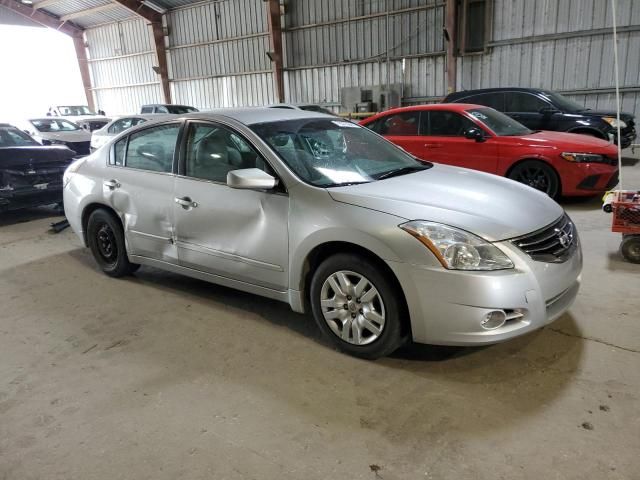 2010 Nissan Altima Base