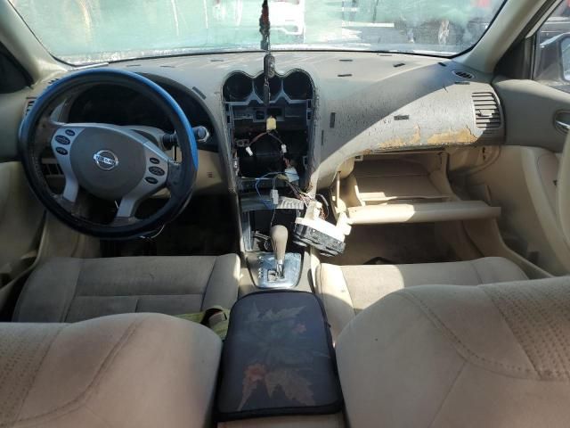 2011 Nissan Altima Base