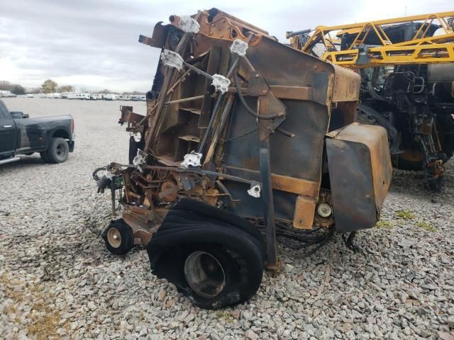 2013 John Deere Haybailer