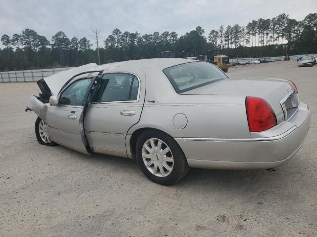 2007 Lincoln Town Car Signature Limited