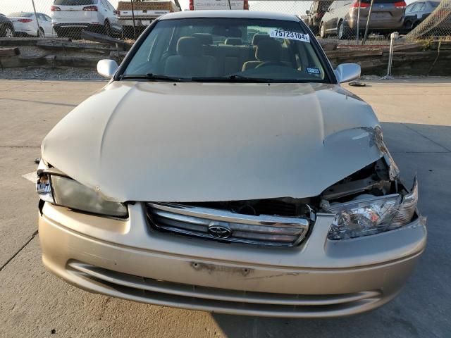 2000 Toyota Camry CE