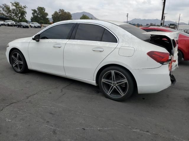 2019 Mercedes-Benz A 220