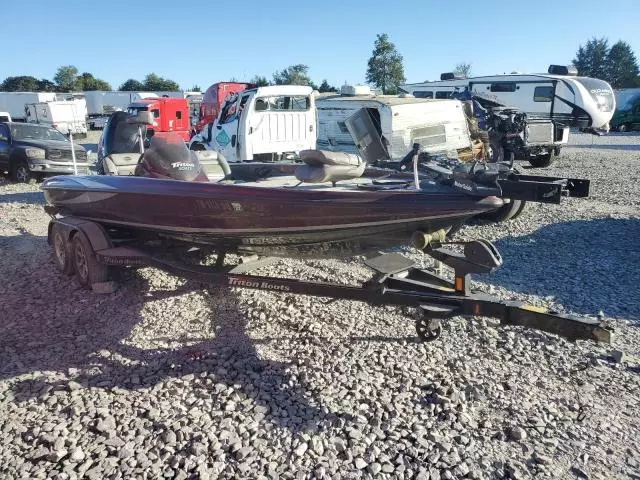 2006 Triton Boat