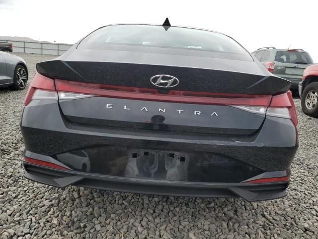 2022 Hyundai Elantra SEL