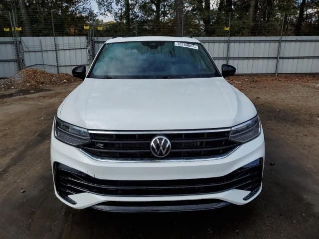 2023 Volkswagen Tiguan SE R-LINE Black