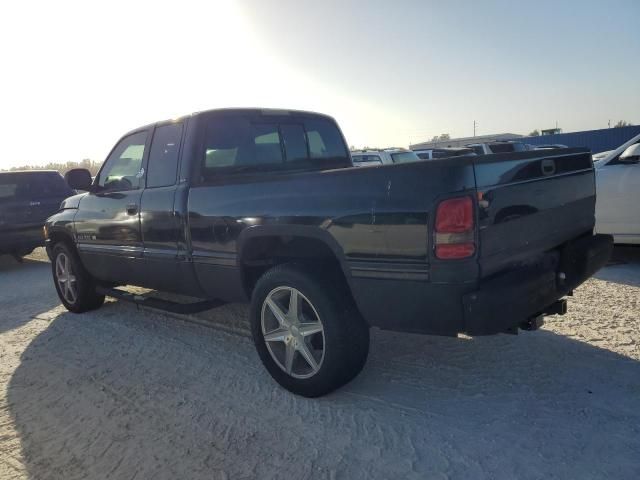 2000 Dodge RAM 1500