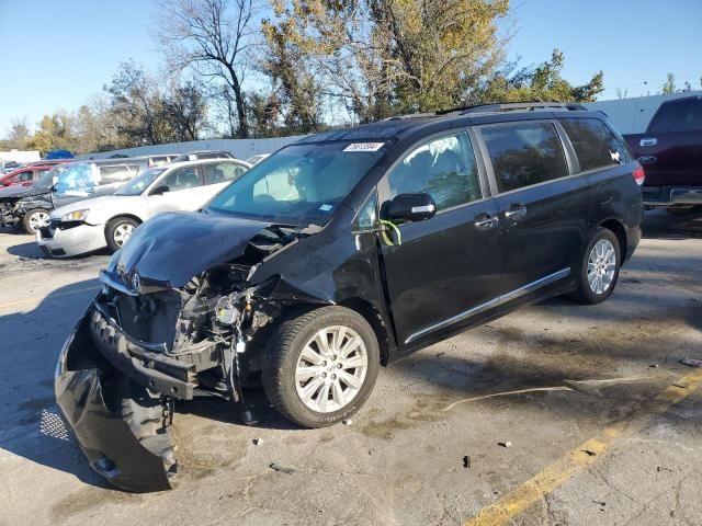 2013 Toyota Sienna XLE