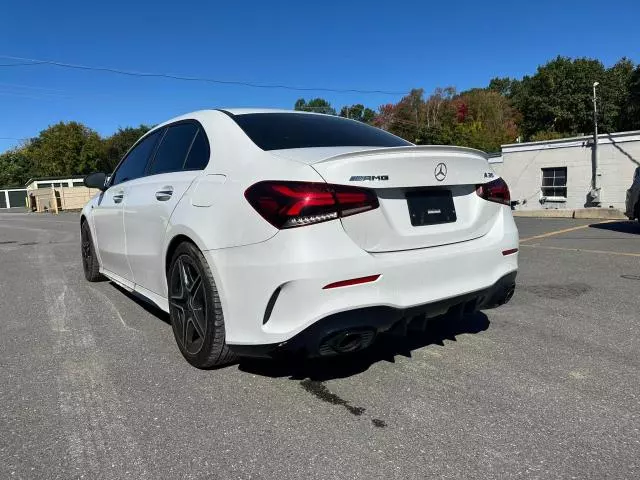 2021 Mercedes-Benz A 35 AMG