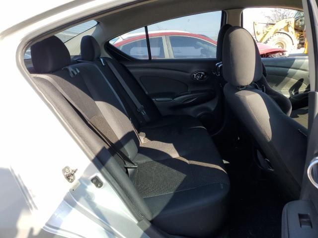 2013 Nissan Versa S