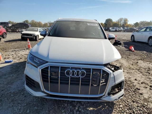 2022 Audi Q7 Premium Plus