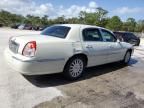 2005 Lincoln Town Car Signature