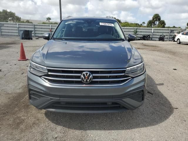 2024 Volkswagen Tiguan SE