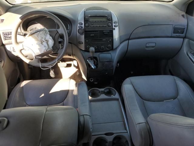 2008 Toyota Sienna CE