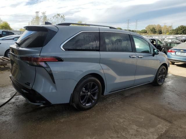 2024 Toyota Sienna XSE