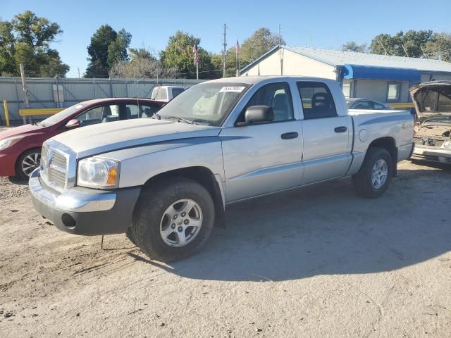 2005 Dodge Dakota Quad SLT