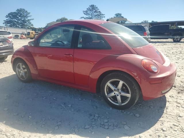 2010 Volkswagen New Beetle