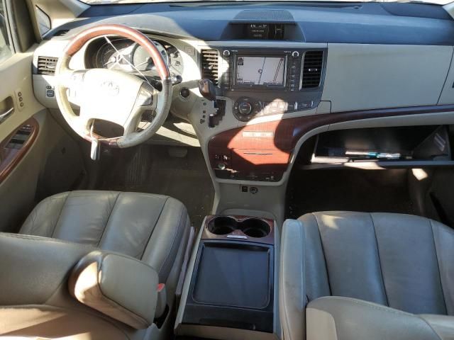 2011 Toyota Sienna XLE