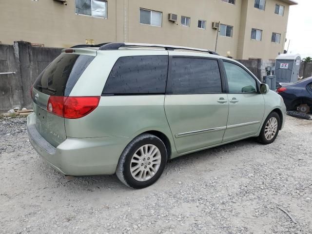 2008 Toyota Sienna XLE