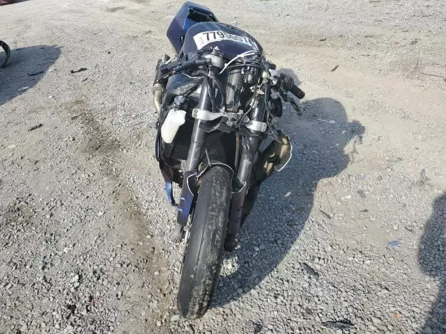 2002 Yamaha YZFR1