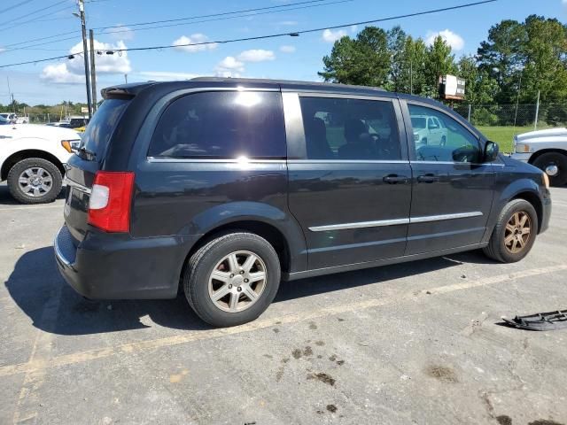 2012 Chrysler Town & Country Touring