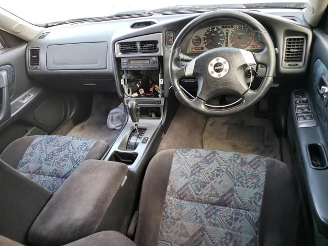 1997 Nissan Stagea