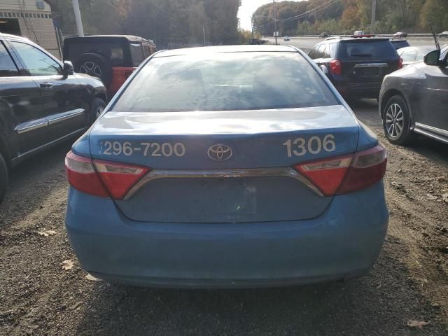 2015 Toyota Camry Hybrid