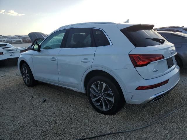 2022 Audi Q5 Premium 45