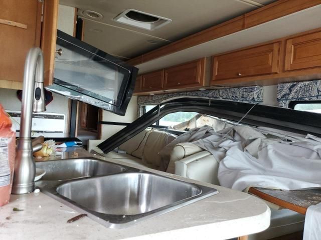 2016 Winnebago 2016 Ford F53