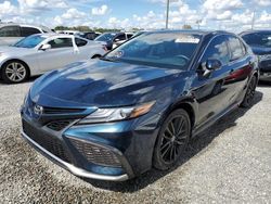 Carros salvage para piezas a la venta en subasta: 2021 Toyota Camry XSE